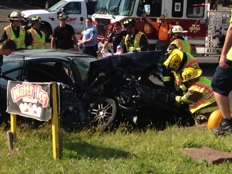 UPDATE One Killed in Hilltown Township 3Car Crash Montgomeryville