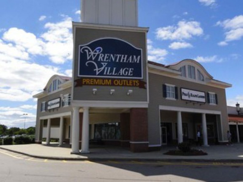 This Weekend at Wrentham Village Premium Outlets: Sales to Kick Off the Holiday Shopping ...