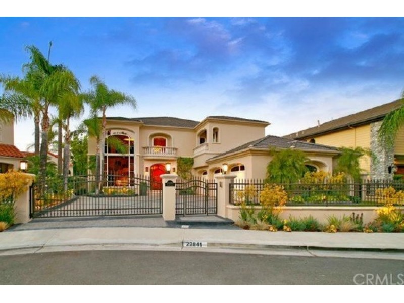 Wow! Spectacular Lakefront Home With Amazing Views (Photos) Mission