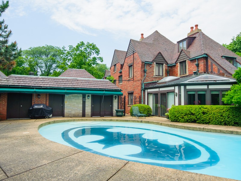 Hinsdale House with Batman Pool Sells for 1.79 Million Darien, IL Patch