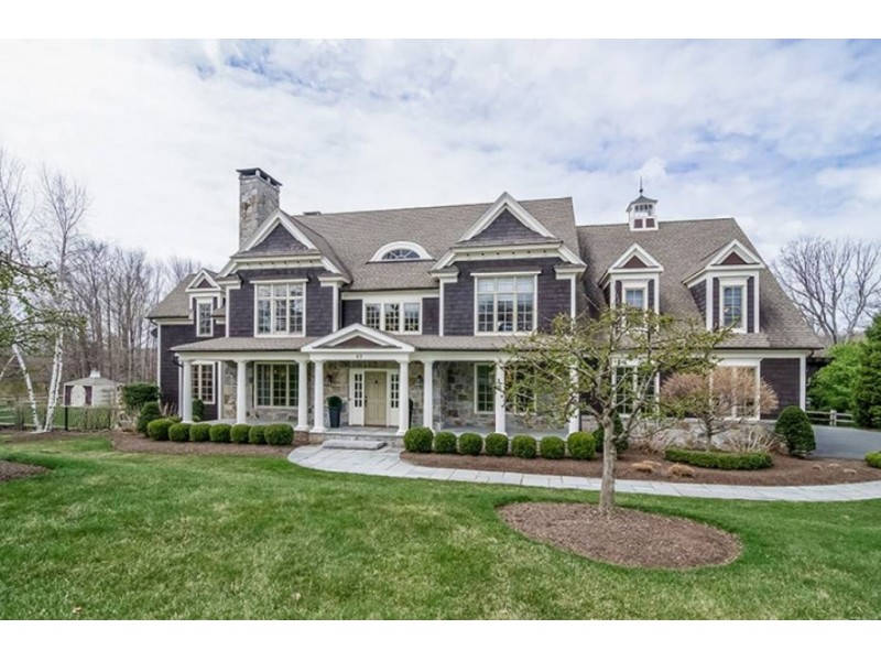 West Hartford WOW House Offers More Than 6,000 Square Feet ...