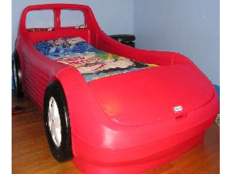 Cherry Red Race Car Bed | Little Tikes