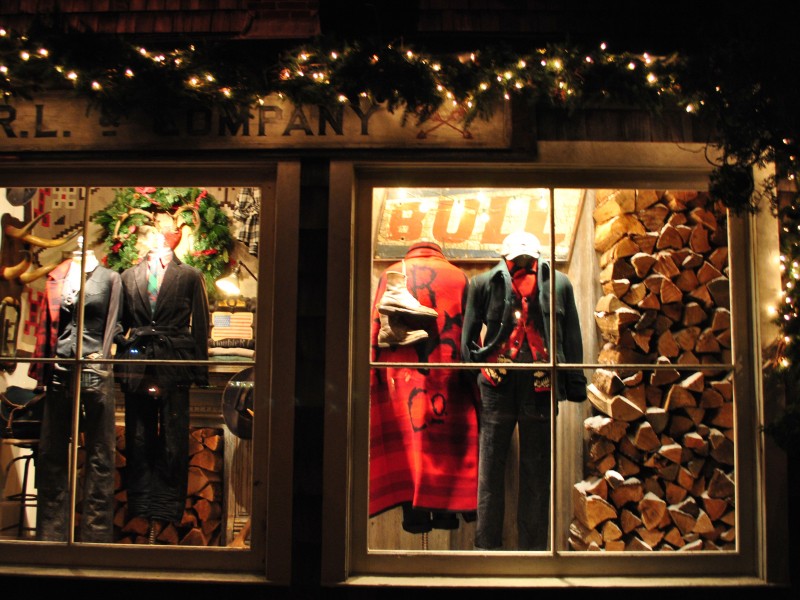 East Hampton Village Storefronts Lit Up at Christmas Time East