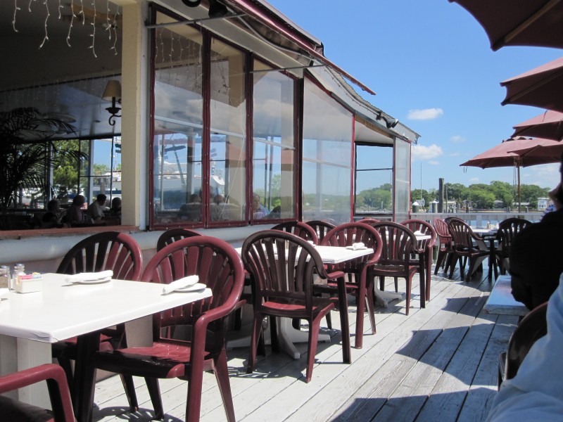 restaurants near port washington new york