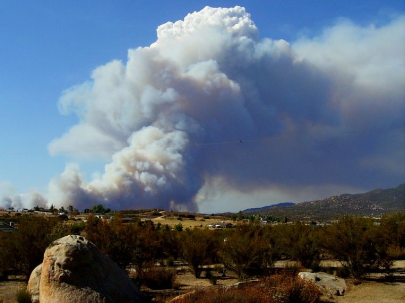 UPDATE: Brush Fire Burning Near Temecula Scorches 3,000 Acres ...