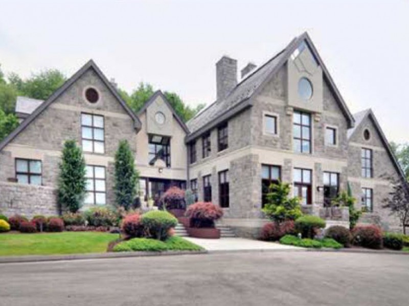 peters township school district homes for sale